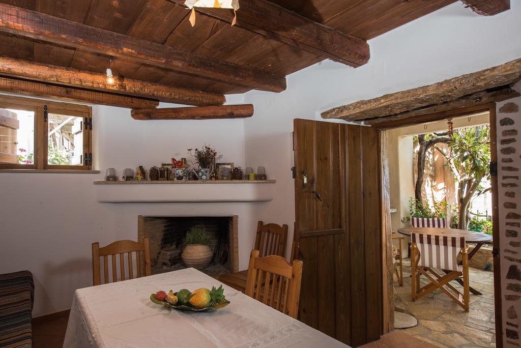 El Greco Traditional Houses Skhinokapsala ภายนอก รูปภาพ